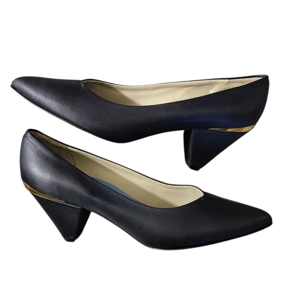 Valentina Rangoni Navy Leather Pump Blue Pointed Toe Heels Size 8.5